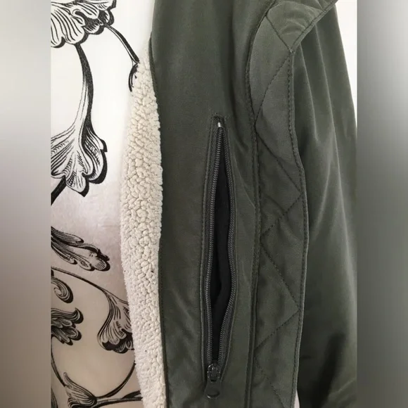 MEC winter jacket - Picture 5 of 12